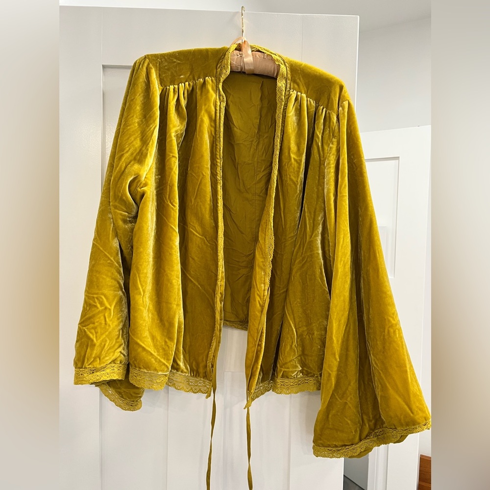 Gorgeous Free People Velvet Jacket